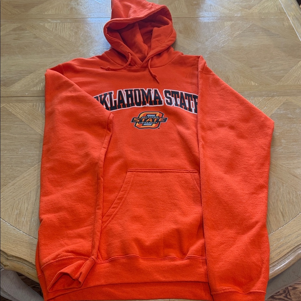 Oklahoma State Orange Hooded Sweatshirt - Team Logo Pullover Size Small